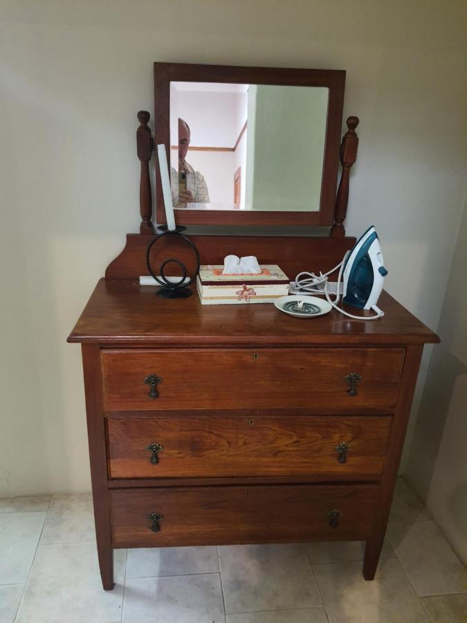 Lord Fraser Guest House Wepener エクステリア 写真
