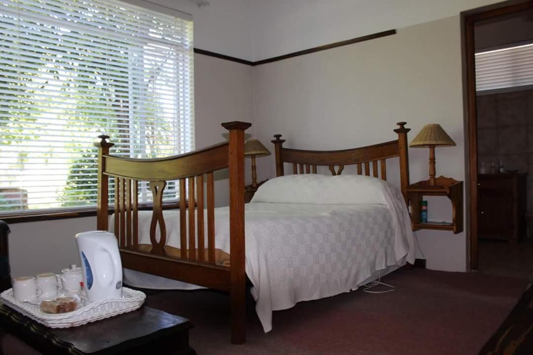 Lord Fraser Guest House Wepener エクステリア 写真